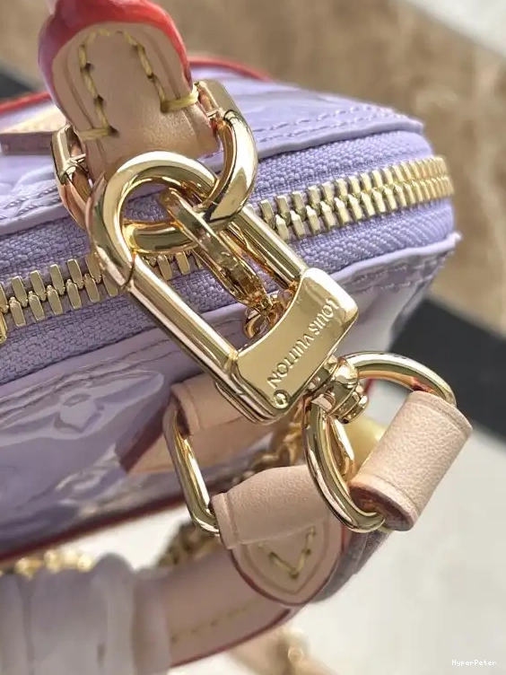 Nano Alma-18*12*8cm LOUIS VUITTON 0610